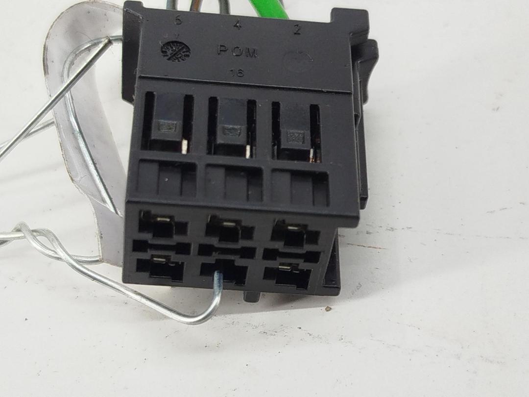 разъем (фишка) проводки Mercedes-Benz E-Класс W212/S212/C207/A207 2010, 3.0 л., дизель, АКПП, бежевый, универсал, 2205455226 - фото №1