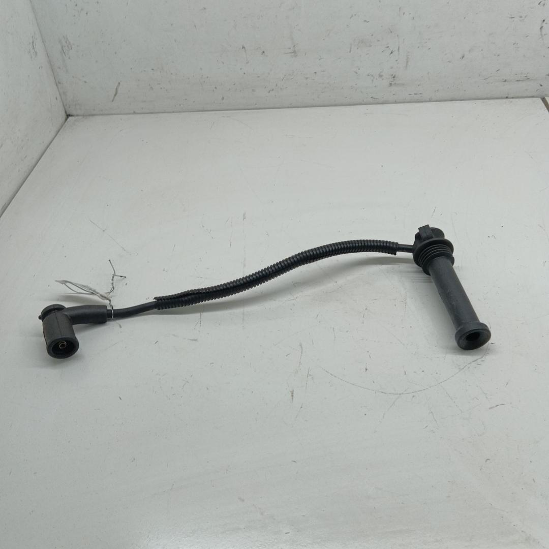 провод высоковольтный Ford Mondeo 3 поколение 2002, 2.0 л., бензин, МКПП, серый, универсал - фото №1