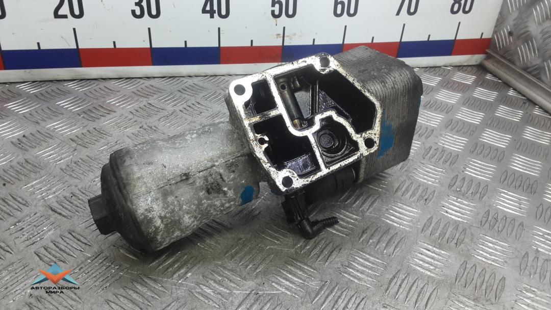 Корпус масляного фильтра дизельный Volkswagen Passat CC 1 поколение 2011, 2.0 л., дизель, МКПП, седан, 045115389H, 038117021E - фото №1