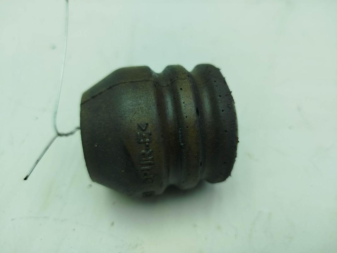 пыльник и отбойник амотртизатора Opel Astra G 2003, 1.7 л., дизель, МКПП, чёрный, универсал, 90497363