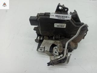 замок двери задней левой Audi A6 4B/C5 [рестайлинг] 2002, 2.5 л., дизель, АКПП, серый, универсал, 4B0839015G
