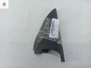 накладка декоративная Audi A4 B5 [рестайлинг] 1999, 1.6 л., бензин, МКПП, зелёный, седан, 8D5857569