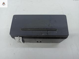 пепельница Audi A6 4B/C5 1999, 1.8 л., Ti, бензин, МКПП, серый, седан, 4B0857405