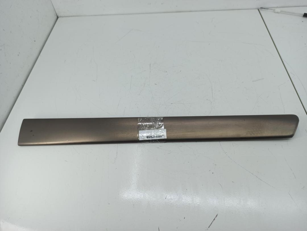накладка декоративная Audi A6 C5 1998, 1.8 л., Ti, бензин, МКПП, синий, универсал, 4B0867420
