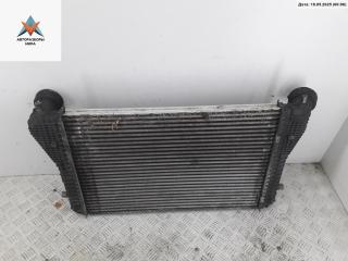 радиатор интеркулера Volkswagen Touran 1 поколение 2003, 2.0 л., дизель, МКПП, чёрный, минивэн, 1K0145803A