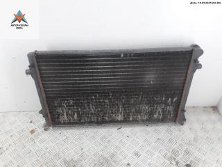 радиатор охлаждения Volkswagen Caddy 3 поколение 2005, 2.0 л., дизель, МКПП, белый, фургон