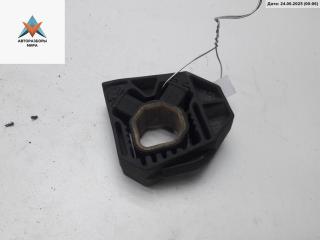 кронштейн радиатора Volkswagen Touran 1 поколение 2003, 2.0 л., дизель, МКПП, чёрный, минивэн, 1K0121367D