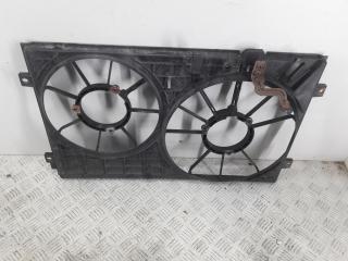 диффузор вентилятора Volkswagen Passat B6 2006, 2.0 л., бензин, МКПП, серый, универсал, 1K0121207T