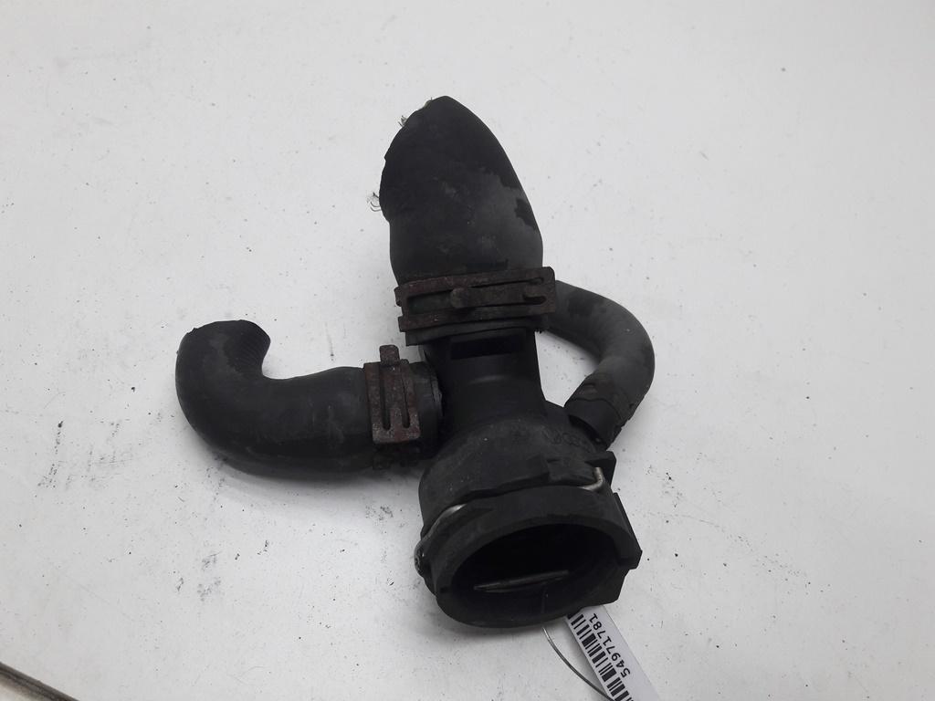 фланец (тройник) системы охлаждения Volkswagen Passat B6 2006, 2.0 л., бензин, МКПП, серый, универсал, 1K0122291A