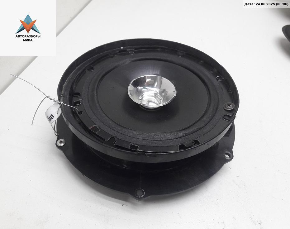 динамик двери Skoda Octavia mk2 (A5 1Z) 2008, 1.9 л., дизель, МКПП, чёрный, хетчбэк 5 дв. - фото №1