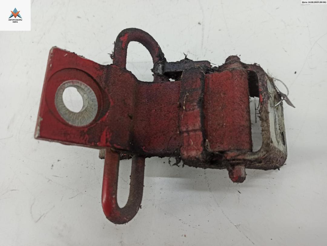 петля двери Audi 80 8A/B3 1990, красный, седан, 893833411 - фото №1