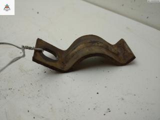 крепление стабилизатора / втулки стабилизатора Volkswagen Transporter T4 2000, 1.9 л., дизель, МКПП, красный, микроавтобус