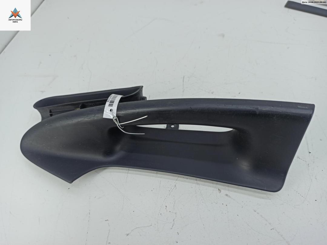 ручка внутренняя задняя левая Audi A4 B5 1996, 1.6 л., бензин, АКПП, серый, седан, 8D0867371 - фото №1