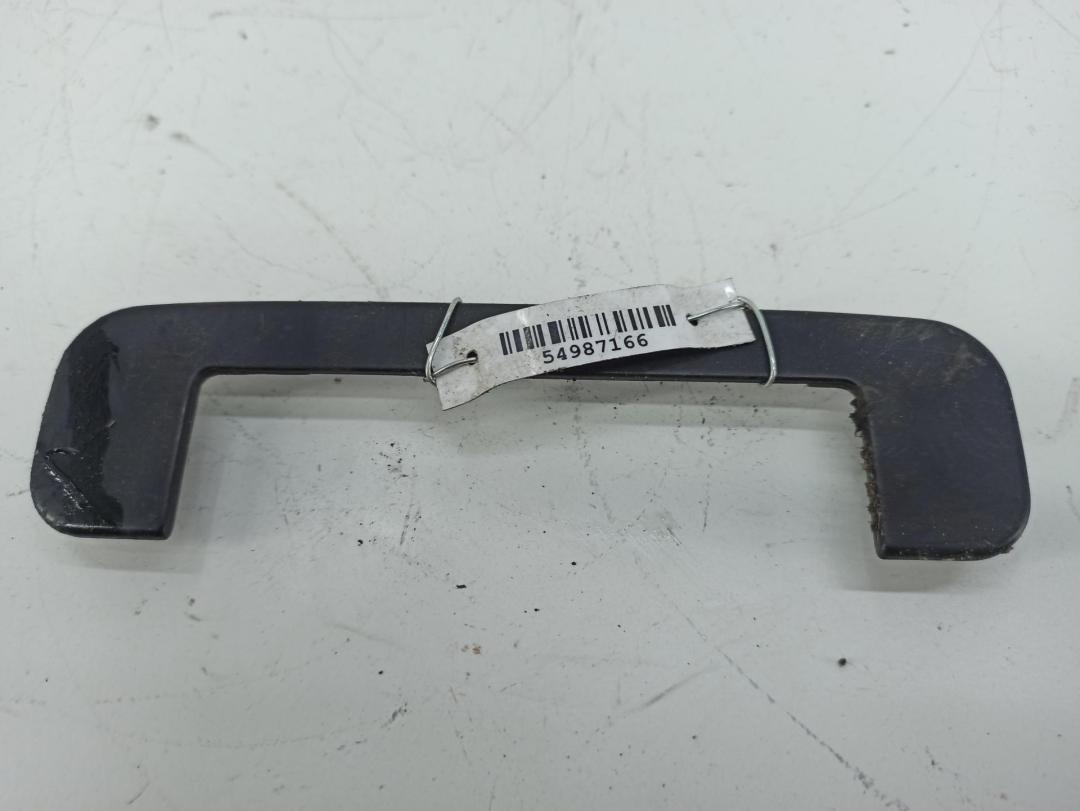 Накладка на ручку двери Audi 80 B3 1990, 1.8 л., бензин, МКПП, красный, седан