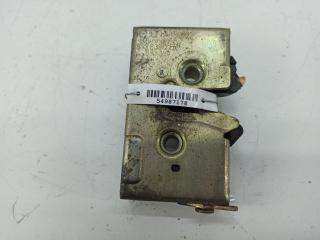 замок двери задней левой Audi 80 B3 1990, 1.6 л., бензин, МКПП, красный, седан, 893839015C
