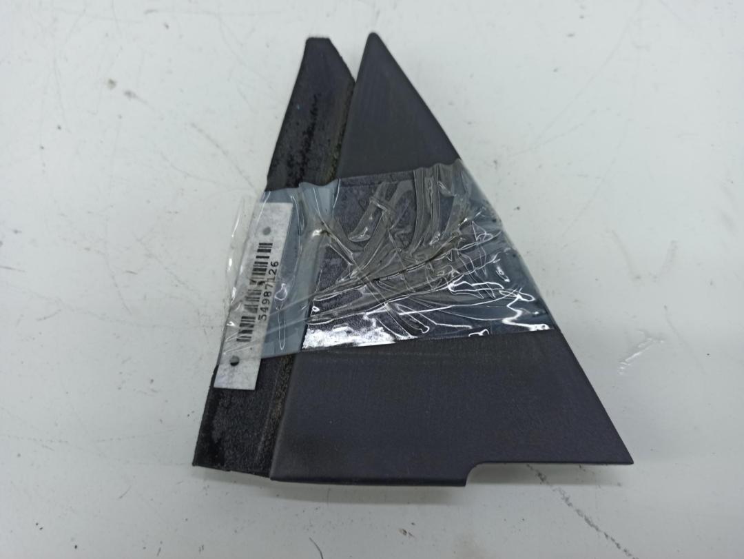 накладка декоративная Audi 80 B3 1990, 1.8 л., бензин, МКПП, красный, седан, 893853273