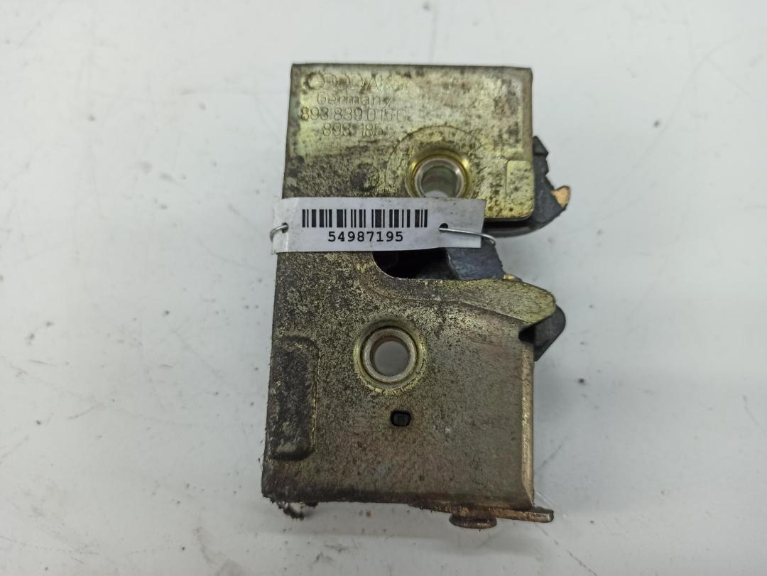 замок двери задней левой Audi 80 B3 1990, 1.8 л., бензин, МКПП, красный, седан, 893839015C