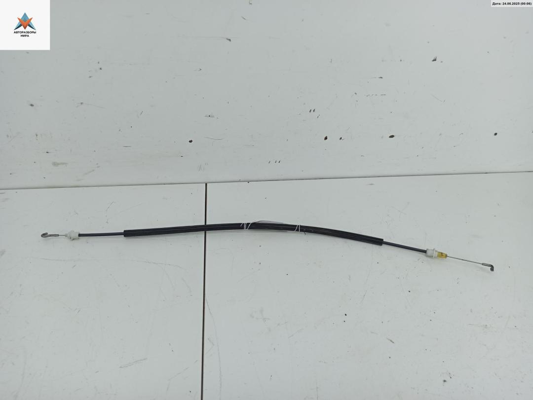 Трос двери задней Audi A6 4B/C5 1998, 2.4 л., бензин, МКПП, синий, универсал, 4B0 - фото №1