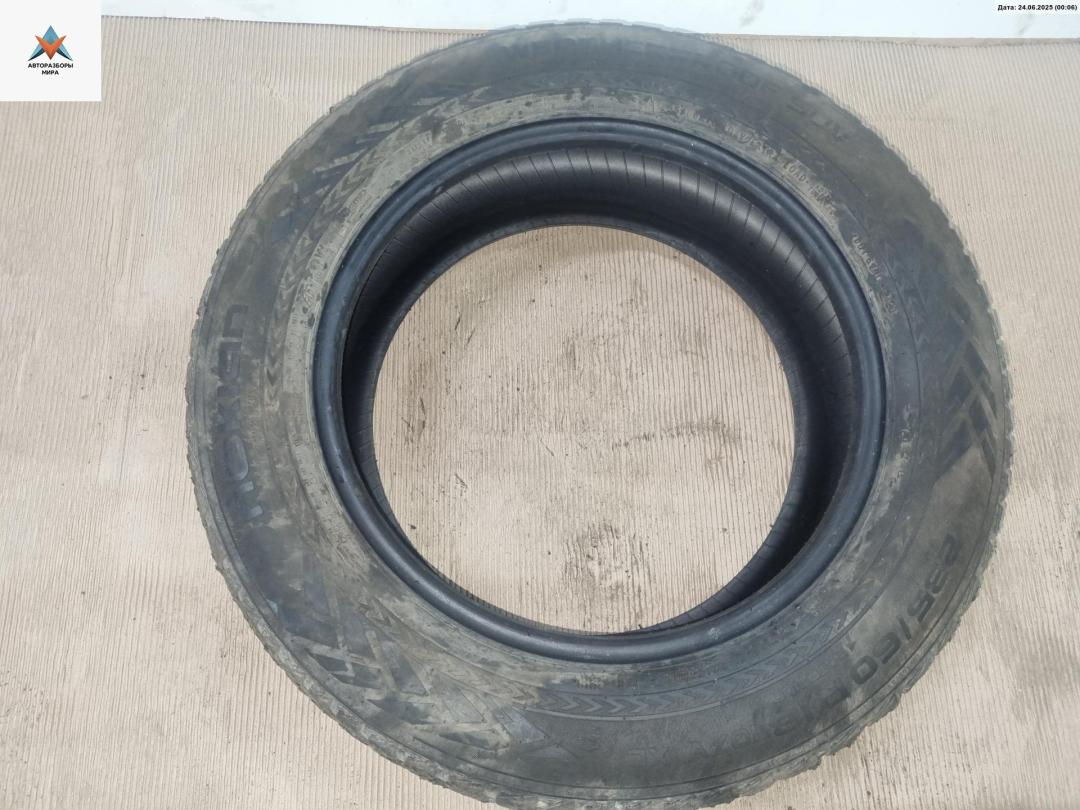 Шина зимняя Mercedes-Benz M-Class ML W164 2006, 4.0 л., дизель, АКПП, чёрный, внедорожник 5 дв. - фото №1