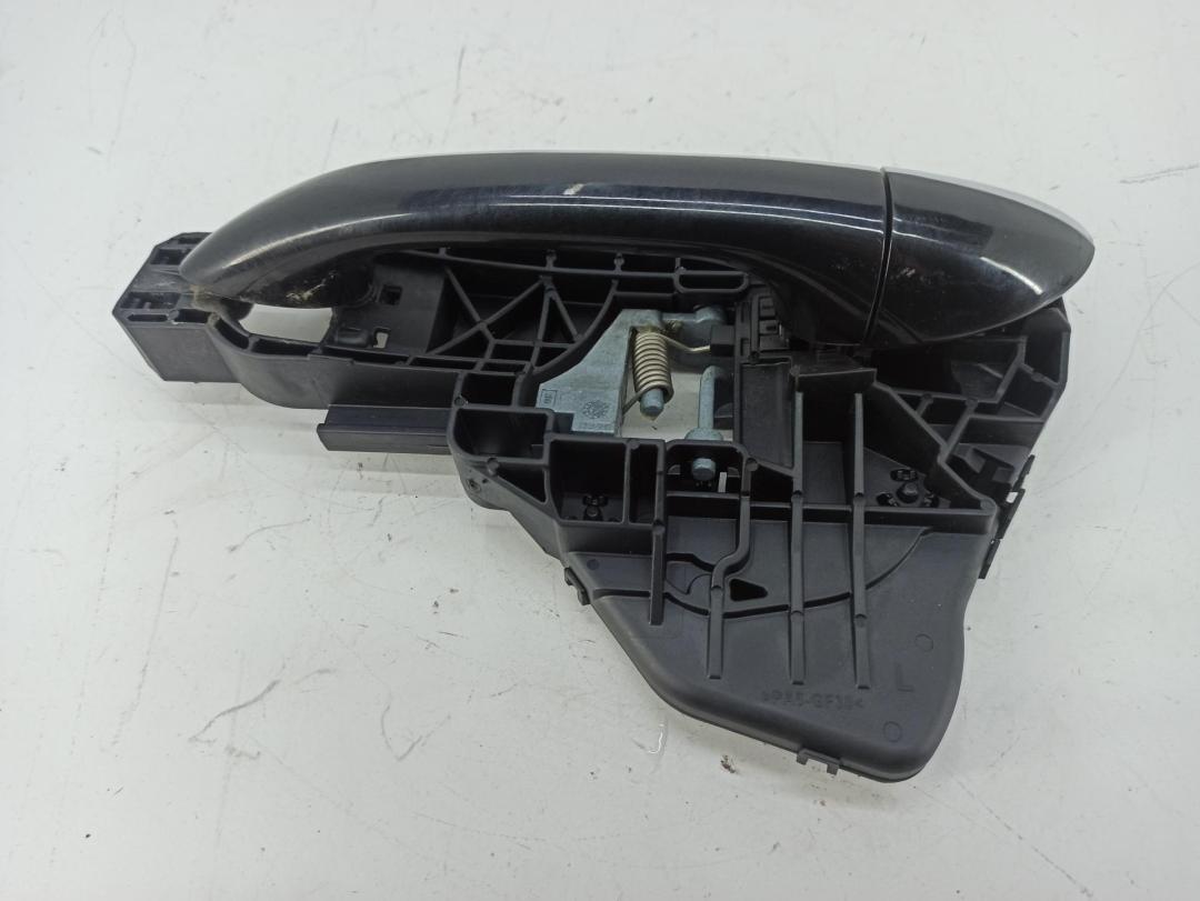 ручка наружная задняя левая Mercedes-Benz M-Class ML W164 2006, 4.0 л., дизель, АКПП, чёрный, внедорожник 5 дв., 1647600334 - фото №1
