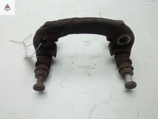 скоба суппорта Mitsubishi Space Star 1 поколение 2001, 1.3 л., бензин, МКПП, серый, минивэн