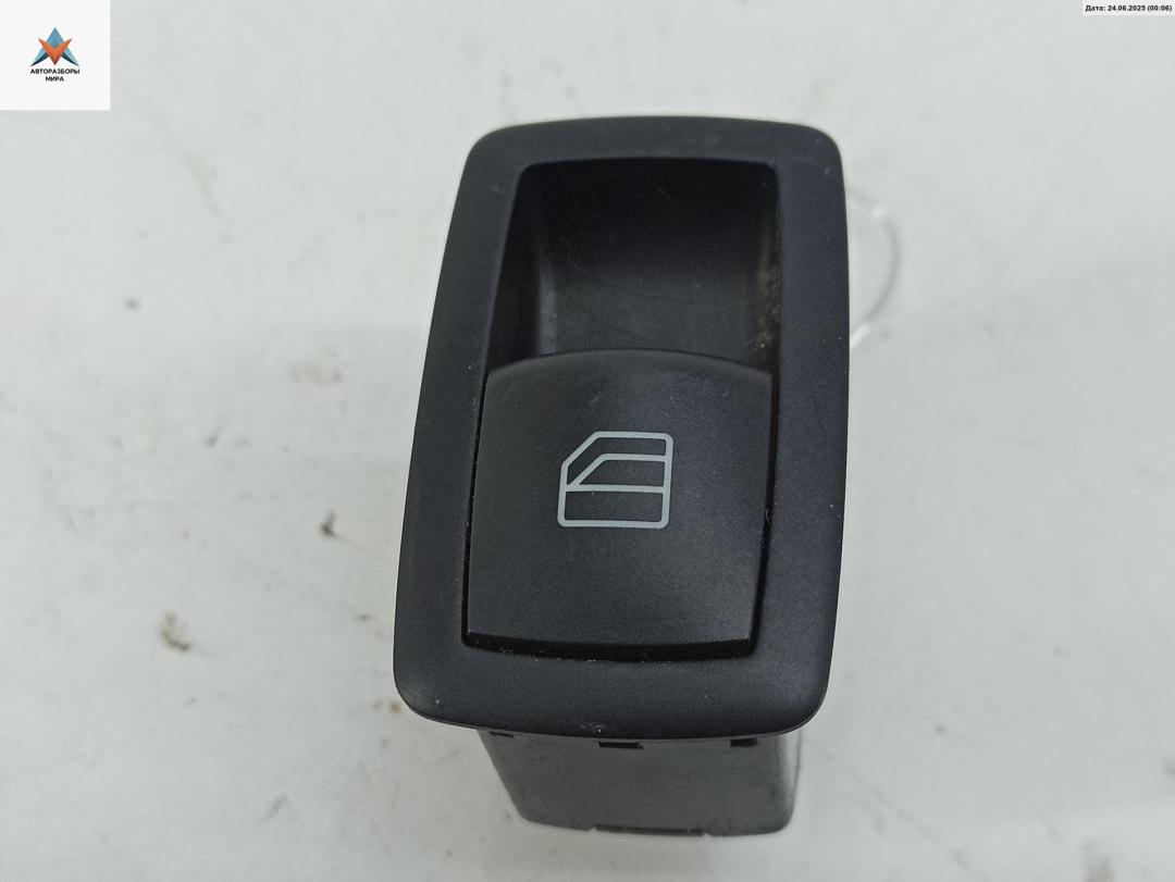 кнопка стеклоподъемника заднего левого Mercedes-Benz M-Class ML W164 2006, 4.0 л., дизель, АКПП, чёрный, внедорожник 5 дв., 2518200510 - фото №1