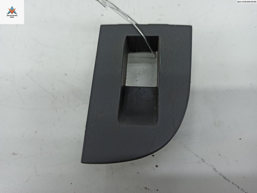 накладка декоративная Audi A6 4B/C5 1999, 1.8 л., Ti, бензин, МКПП, серый, седан, 4B0959522 - фото №1