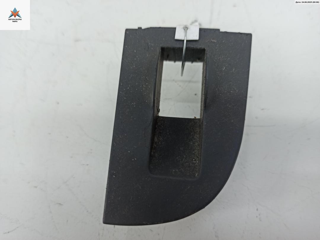 накладка декоративная Audi A6 4B/C5 1998, 2.4 л., бензин, МКПП, зелёный, универсал, 4B0959522 - фото №1