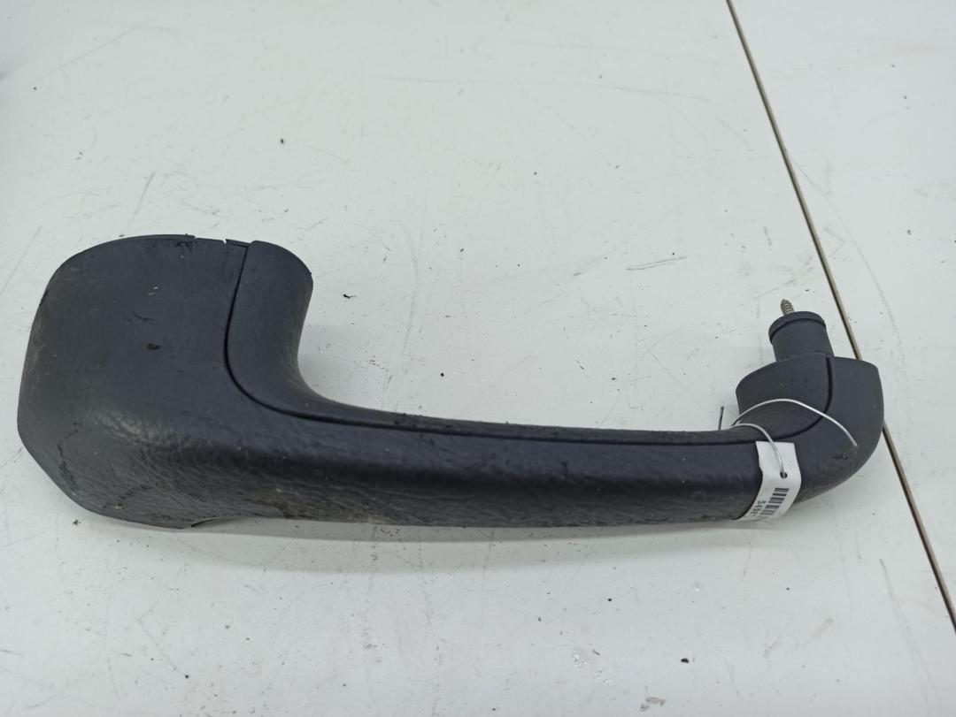ручка внутренняя задняя правая Audi 100 C4 1993, 2.0 л., бензин, МКПП, серый, седан, 4A0867372