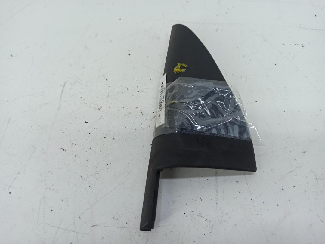 накладка декоративная Audi 100 C4 1993, 2.0 л., бензин, МКПП, серый, седан, 4A5857570
