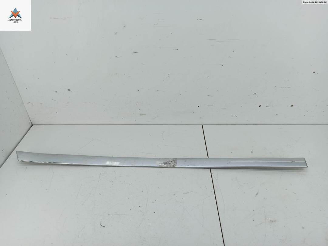 молдинг двери задней правой Audi A6 4B/C5 1999, 1.8 л., Ti, бензин, МКПП, серый, седан, 4B0853964A - фото №1