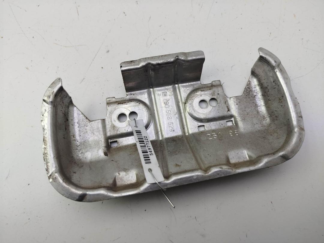 Корпус (держатель) ручки двери задней левой Opel Vectra B 1998, 1.6 л., бензин, МКПП, красный, седан, 90568529 - фото №1