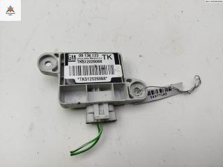 датчик AirBag Opel Vectra B 1998, 1.6 л., бензин, МКПП, красный, седан, 09136123