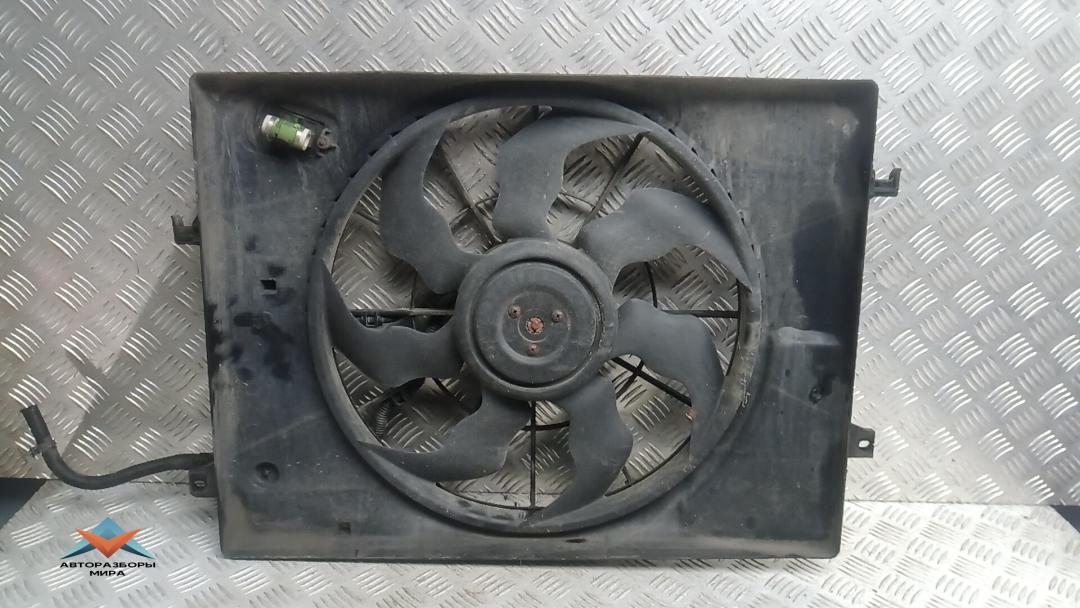вентилятор радиатора Hyundai Tucson 1 поколение 2006, 2.0 л., дизель, МКПП, внедорожник 5 дв., 253802E010 - фото №1