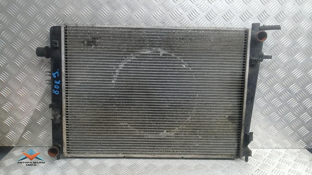 радиатор охлаждения Hyundai Tucson 1 поколение 2006, 2.0 л., дизель, МКПП, внедорожник 5 дв., 253102E550 - фото №1