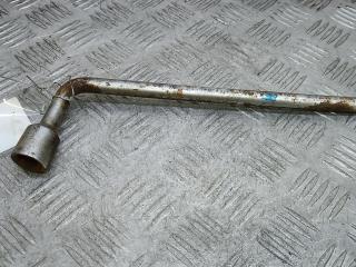 ключ колесный (балонный) Mercedes-Benz M-Класс W164 2007, 3.0 л., D ML320 CDI, дизель, АКПП, внедорожник 5 дв.