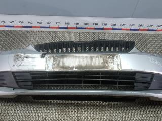 бампер передний Skoda Fabia 3 поколение (NJ) 2015, 1.4 л., дизель, МКПП, хетчбэк 5 дв., 6V0807221, 6V0807611