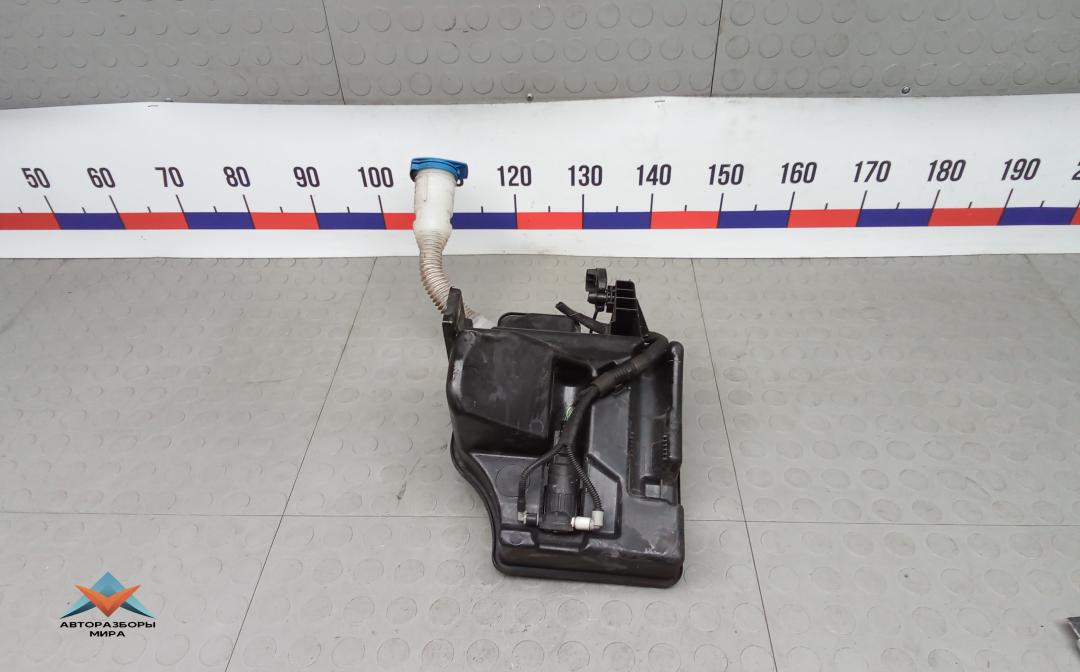 бачок омывателя Skoda Fabia 3 поколение (NJ) 2015, 1.4 л., дизель, МКПП, хетчбэк 5 дв., 1K6955651, 6V0955449 - фото №1