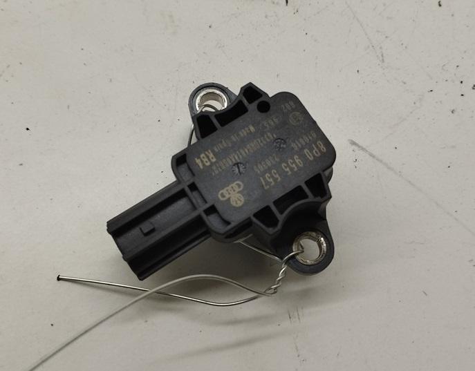 датчик AirBag Audi A4 B7 2005, 2.0 л., бензин, МКПП, серый, универсал, 8P0955557