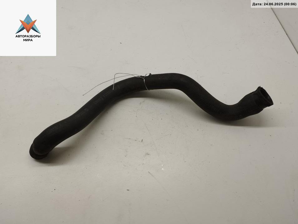 патрубок (трубопровод, шланг) Audi 80 8C/B4 1992, 2.0 л., бензин, МКПП, серый, седан, 8938937A - фото №1