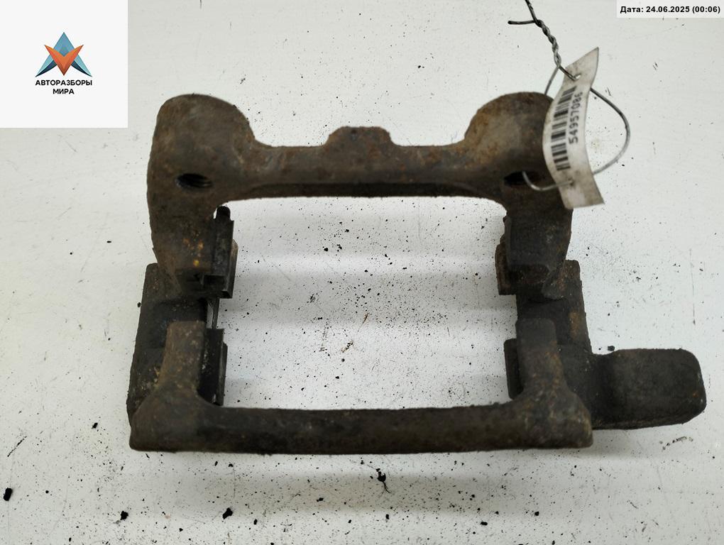скоба суппорта Volkswagen Touran 1 поколение 2004, 1.6 л., бензин, МКПП, серый, минивэн - фото №1