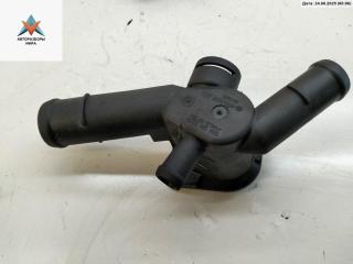 фланец (тройник) системы охлаждения Skoda Octavia mk1 (A4 1U) 2003, 2.0 л., бензин, МКПП, серый, универсал, 06A121133D