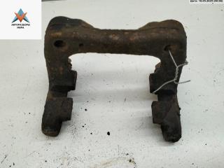 скоба суппорта Volkswagen Golf 5 поколение 2004, 1.9 л., дизель, МКПП, серый, хетчбэк 5 дв.