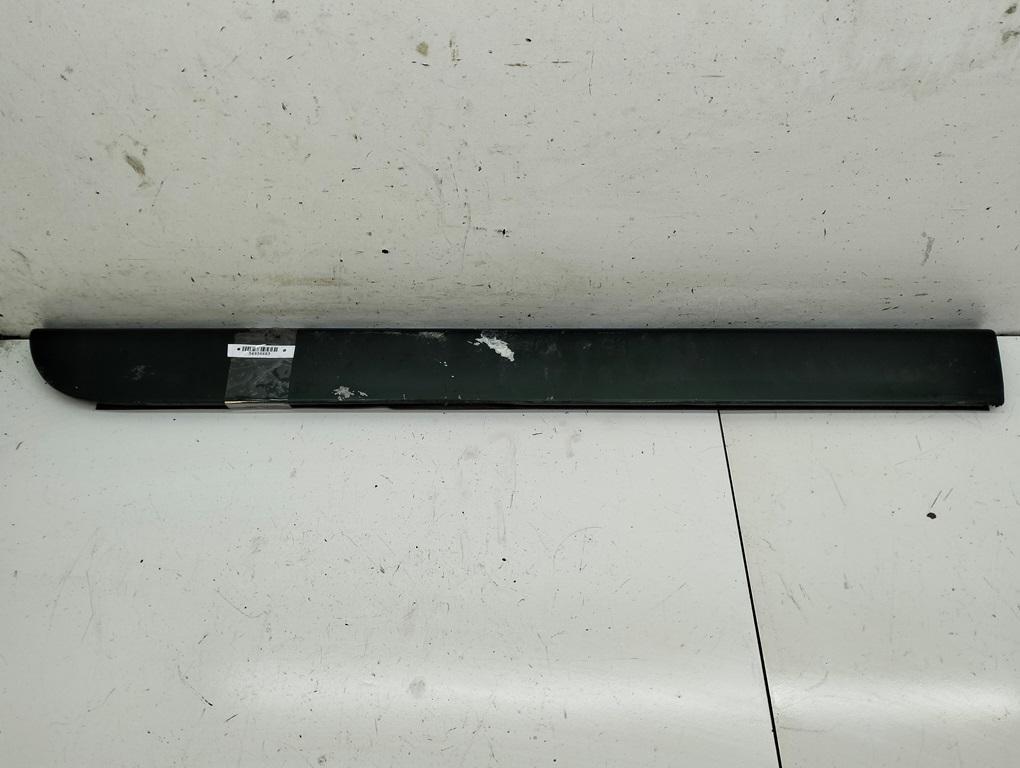молдинг двери задней правой Skoda Superb mk1 (B5) 2002, 1.8 л., бензин, МКПП, зелёный, седан, 3U5854950A