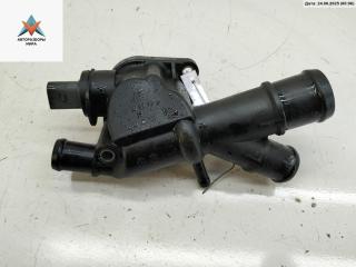 фланец (тройник) системы охлаждения Volkswagen Golf 6 поколение 2011, 2.0 л., дизель, МКПП, чёрный, универсал, 03L121132Q