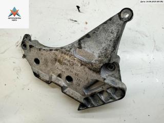 кронштейн двигателя Volkswagen Golf 6 поколение 2011, 2.0 л., дизель, МКПП, чёрный, универсал, 03L199207