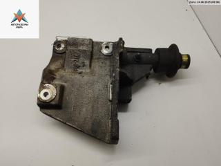 кронштейн (крепление) Audi 80 8C/B4 1992, 2.0 л., бензин, МКПП, серый, седан