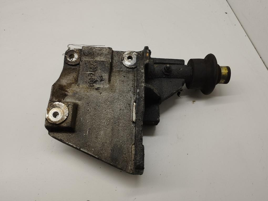 кронштейн (крепление) Audi 80 B4 1992, 2.0 л., бензин, МКПП, серый, седан