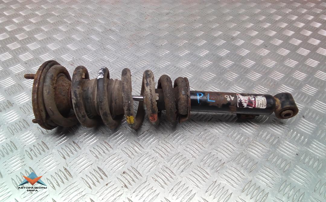 Стойка Mitsubishi L200 4 поколение 2010, 2.5 л., дизель, МКПП, пикап, MR992321, MR992336, MR992326 - фото №1