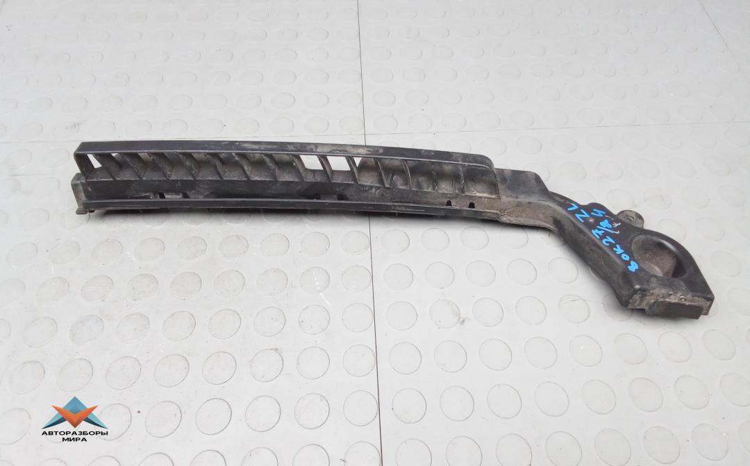 Крепление бампера заднего Skoda Fabia 3 поколение (NJ) 2015, 1.4 л., дизель, МКПП, хетчбэк 5 дв., 6V6807863 - фото №1